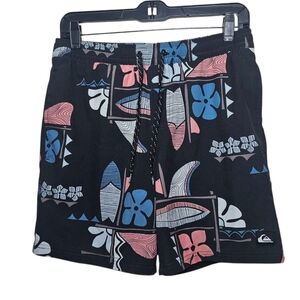 Quicksilver Lined Board Shorts Size Small
